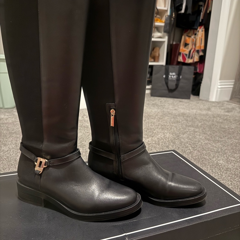 Black Leather Women's Boots